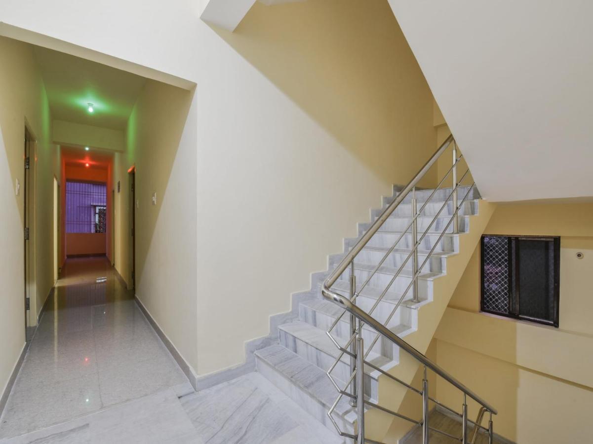 Oyo 84806 Swarna Palace باتنا المظهر الخارجي الصورة